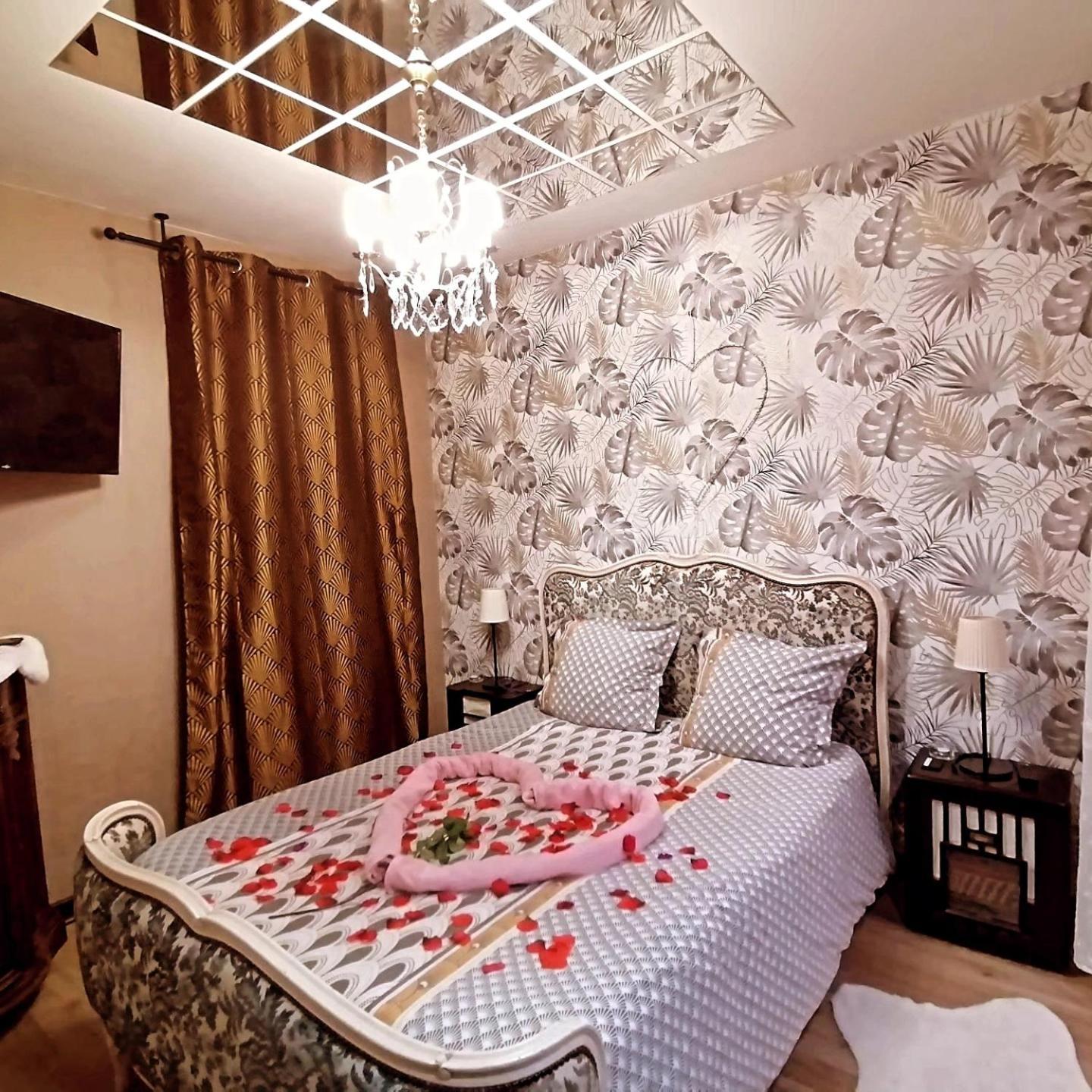 Romantisme Et Glamour Avec Spa ,Jardin Proche Zenith ディジョン エクステリア 写真